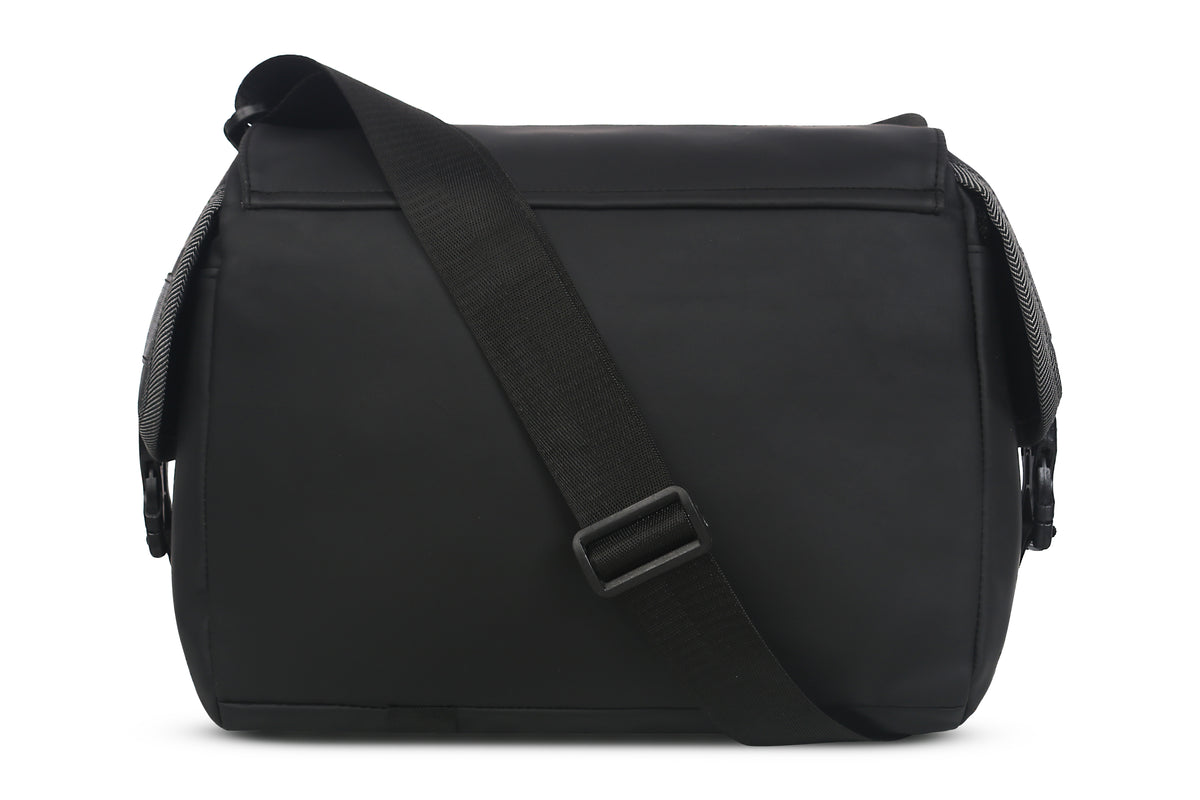 Wildous Drift Pack Sling Bag – Black